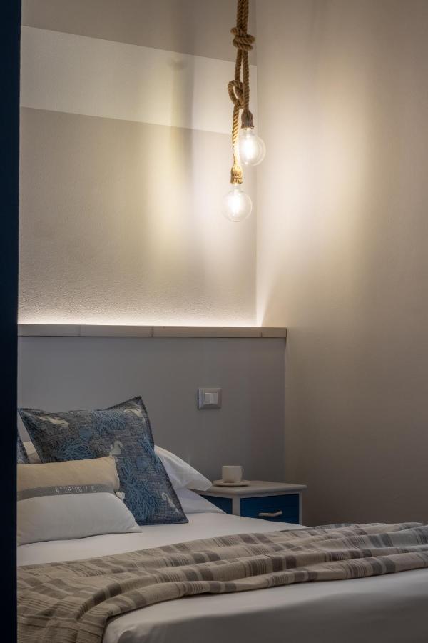 Aquamarina Hotel Специя Екстериор снимка
